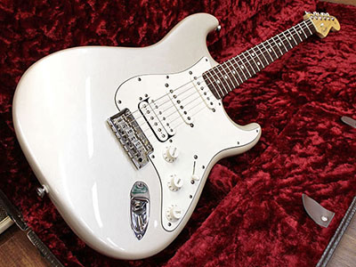 Fender USA American Standard Stratocaster HSS BLZ/R