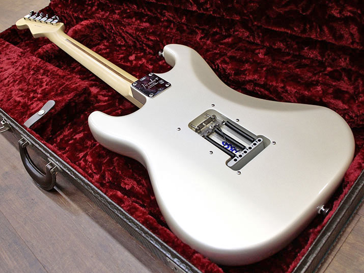 Fender USA American Standard Stratocaster HSS BLZ/R 4
