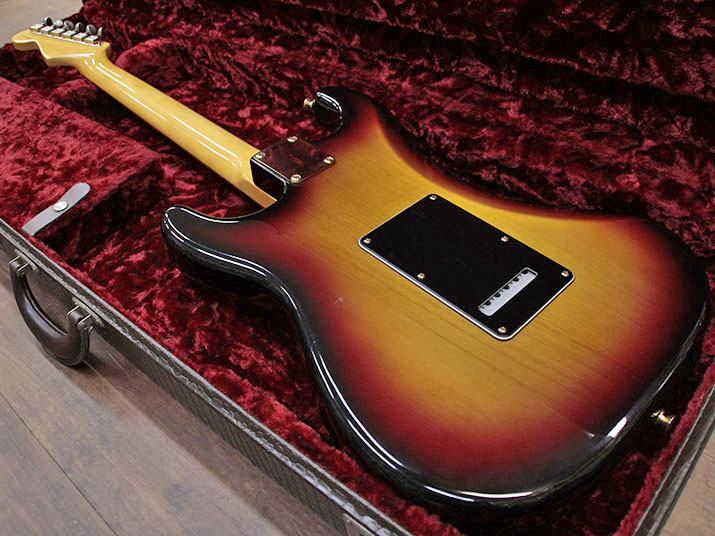 Fender USA SRV Stevie Ray Vaughan Stratocaster  3