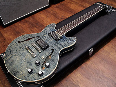 Gibson Custom Shop ES-339 Figured Blue Limited Edition