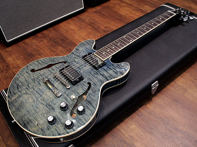 Gibson Custom Shop ES-339 Figured Blue Limited Edition 1