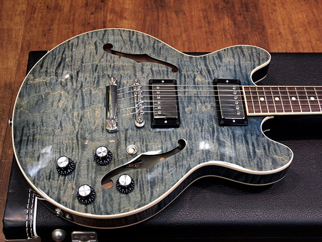 Gibson Custom Shop ES-339 Figured Blue Limited Edition 2