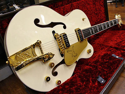 Gretsch G6136T-LDS White Falcon Aged White Lacquer