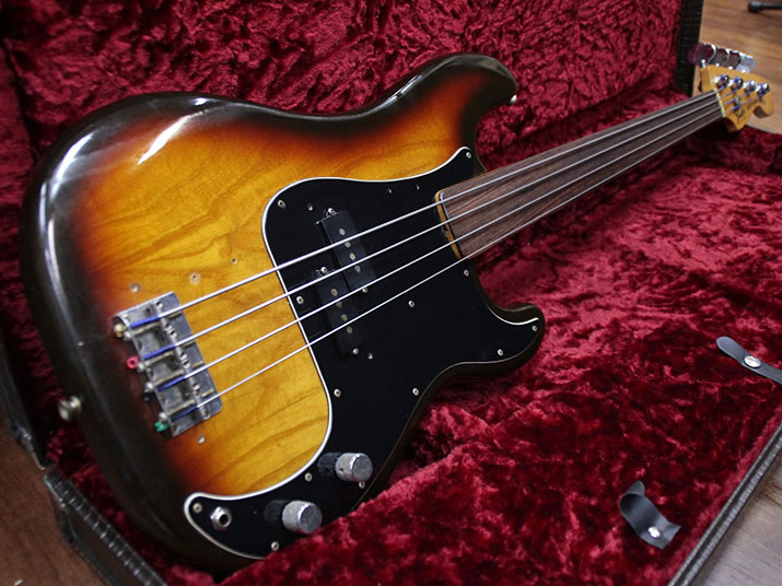 Fender USA Precision Bass Fretless '77-78 3TS 1