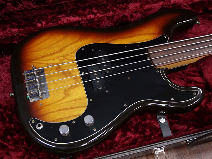 Fender USA Precision Bass Fretless '77-78 3TS 2