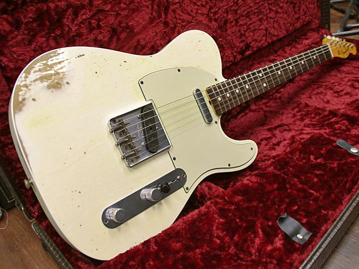 Fender Custom Shop 1963 Custom Telecaster Heavy Relic Arctic White 1