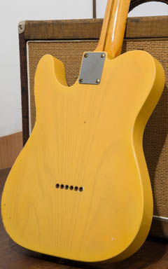 Fender Custom Shop 1951 Nocaster Relic Butterscotch Blonde 2009 ボディー裏面 サムネイル