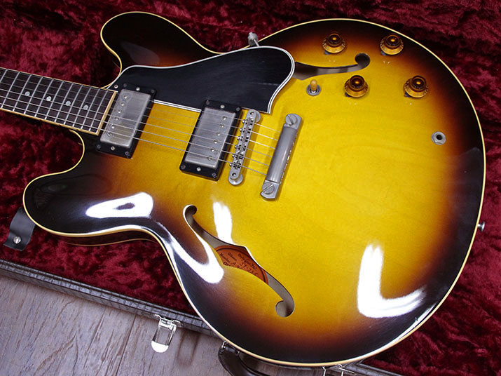 Gibson Custom Shop Historic Collection 1959 ES-335 Dot Reissue Vintage Sunbust 2