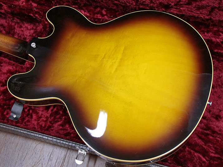 Gibson Custom Shop Historic Collection 1959 ES-335 Dot Reissue Vintage Sunbust 4