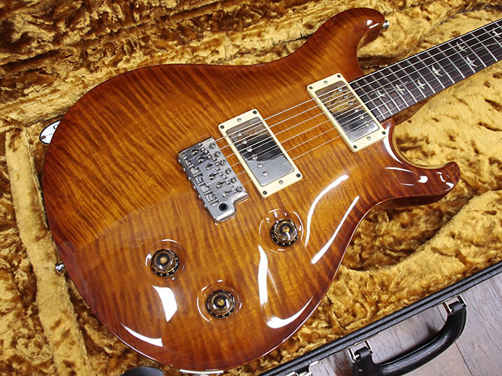 Paul Reed Smith(PRS) 20th Anniversary  Custom 22 10Top Flame Violin Amber Burst 2