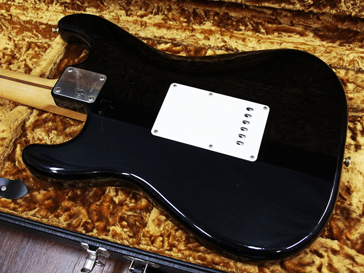 Seymour Duncan Stratocaster Type Black Yubi Sound Lab 4