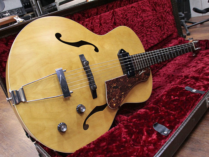 Godin 5th Avenue Kingpin P90 Natural 1