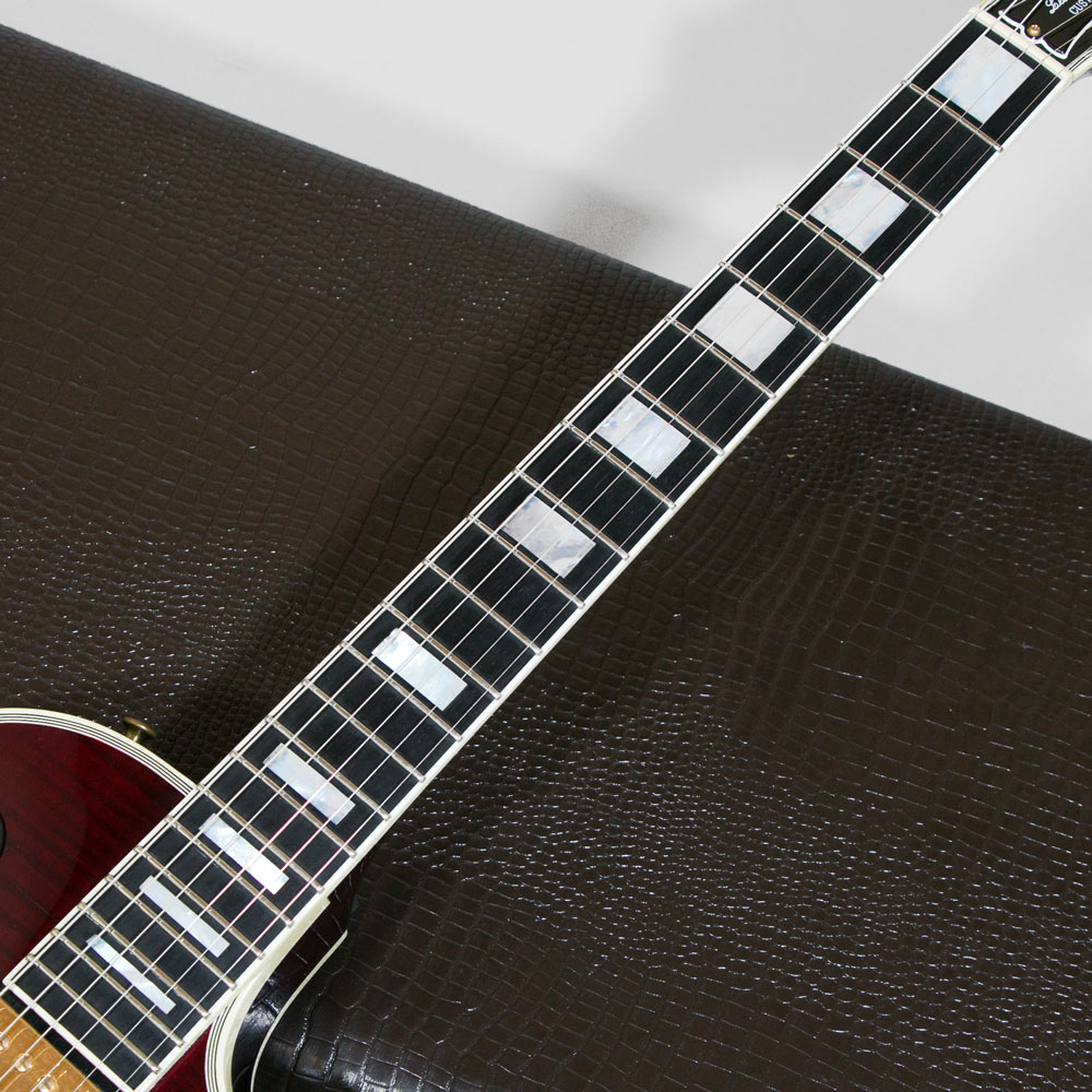 Gibson Custom Shop Les Paul Custom Florentine Wine Red 1996 7