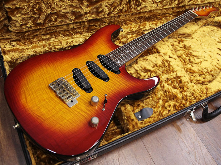 Valley Arts Custom Pro USA Cherry Sunburst 1