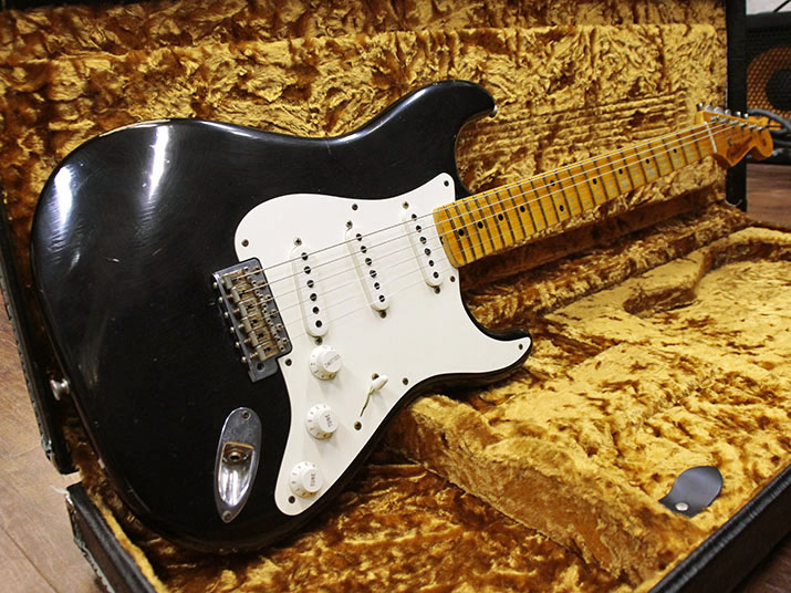 Fender Custom Shop 1956 Stratocaster Heavy Relic Black 1