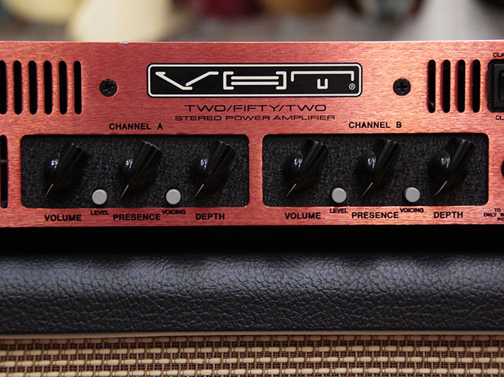 VHT G-2502-S Red Panel 2
