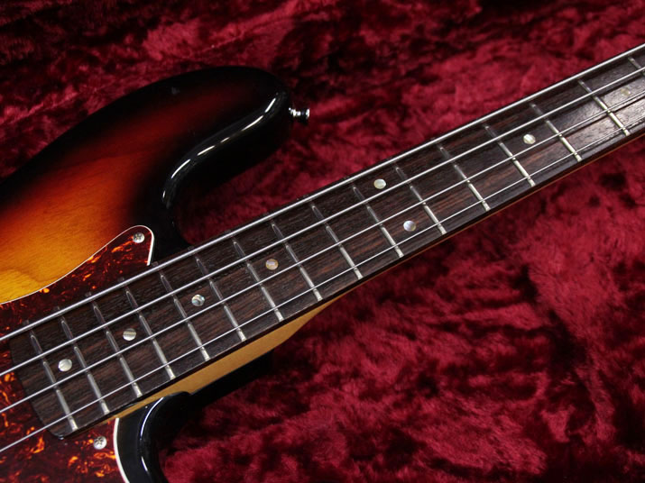 Mushroom Jazz Bass Type 3TB 6