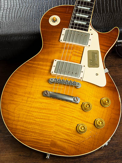 Gibson Custom Shop Tak Matsumoto 1959 Les Paul Aged & Signed
