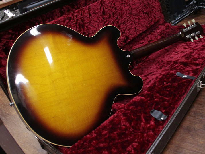 Gibson Custom Shop 50th Anniversary 1959 ES-335TD Vintage Sunburst 3