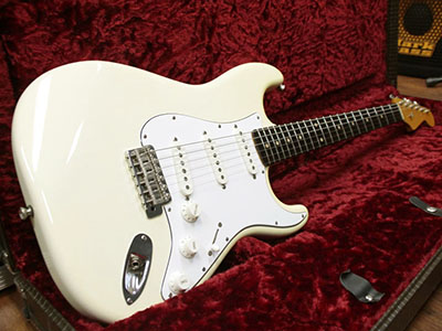 Freedom Custom Guitar Research Stratocaster S.O.ST.t.p M/Z Brazilian Rosewood