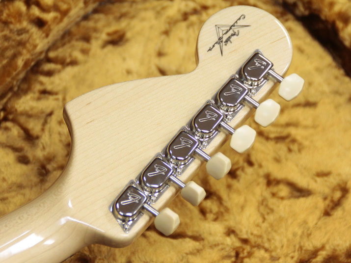 Fender Custom Shop Free Spirits Char Signature Mustang 9