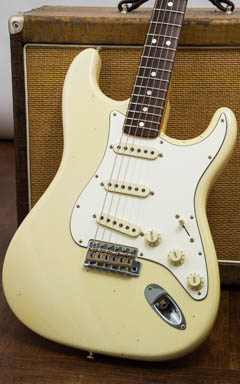 Fender Custom Shop MBS 1972 Stratocaster Closet Classic Olympic White Master Built by Dale Wilson 2014 ボディー正面 サムネイル
