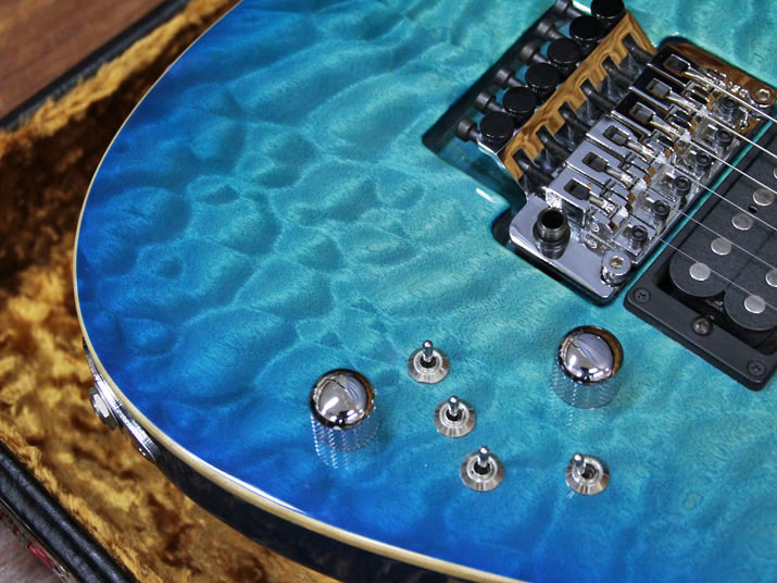 Tom Anderson Drop Top Bora Bora To Blue Burst 3