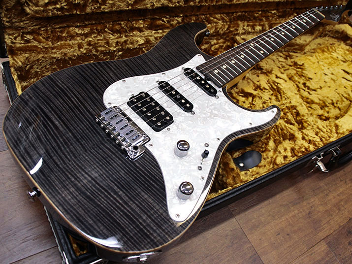 Suhr Standard Trans Black 1