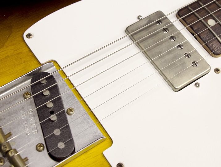 Fender Custom Shop Limited Esquire Relic with Fender '69 Telecaster Neck Convertion Faded 3 Tone Sunburst 10