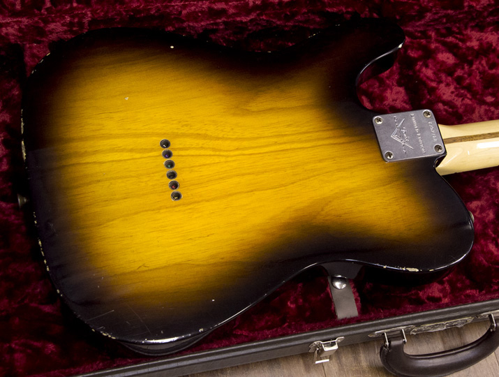 Fender Custom Shop Limited Esquire Relic with Fender '69 Telecaster Neck Convertion Faded 3 Tone Sunburst 4