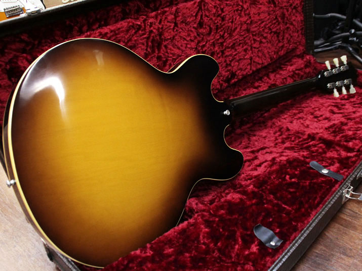 Gibson Memphis Historic Series 1963 ES-335 VOS Historic Burst 5