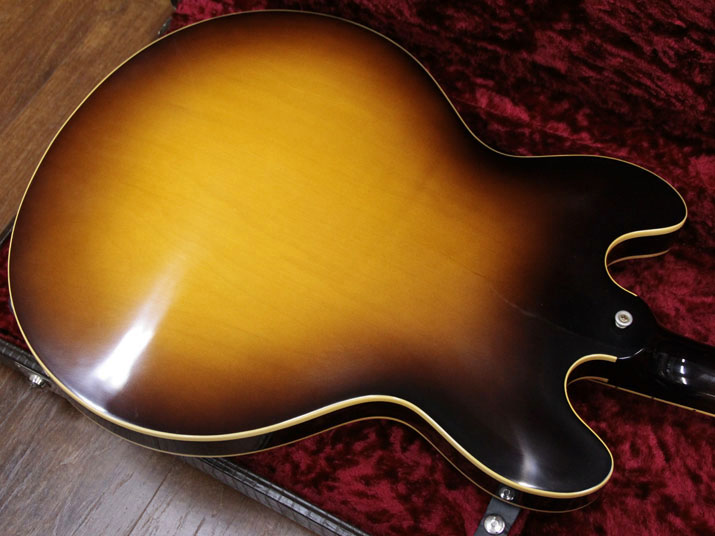 Gibson Memphis Historic Series 1963 ES-335 VOS Historic Burst 6