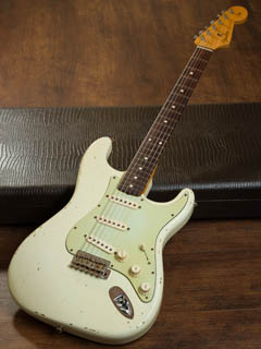 Fender Custom Shop Limited Master Built 1960 Stratocaster Relic O.White Brazilian Rosewood (BZF)  by Dennis Galuszka 全体正面 サムネイル