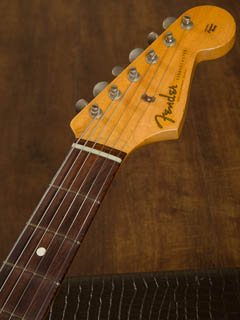 Fender Custom Shop Limited Master Built 1960 Stratocaster Relic O.White Brazilian Rosewood (BZF)  by Dennis Galuszka ヘッド正面 サムネイル