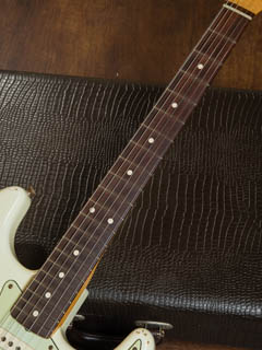 Fender Custom Shop Limited Master Built 1960 Stratocaster Relic O.White Brazilian Rosewood (BZF)  by Dennis Galuszka 指板 サムネイル