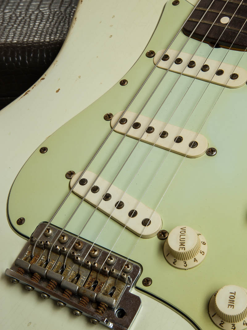 Fender Custom Shop Limited Master Built 1960 Stratocaster Relic O.White Brazilian Rosewood by Dennis Galuszka 9