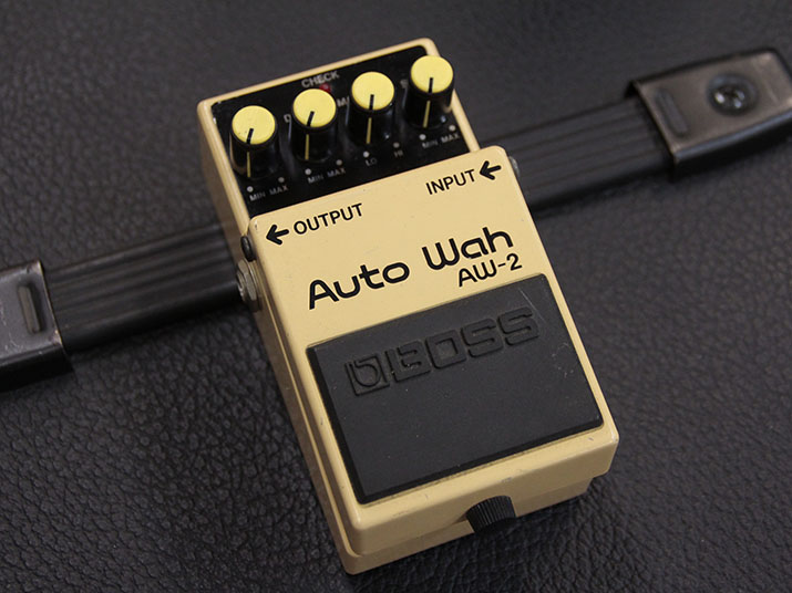 BOSS AW-2 Auto Wah 1