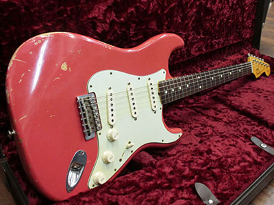 Fender Custom Shop 1962 Stratocaster Heavy Relic Fiesta Red