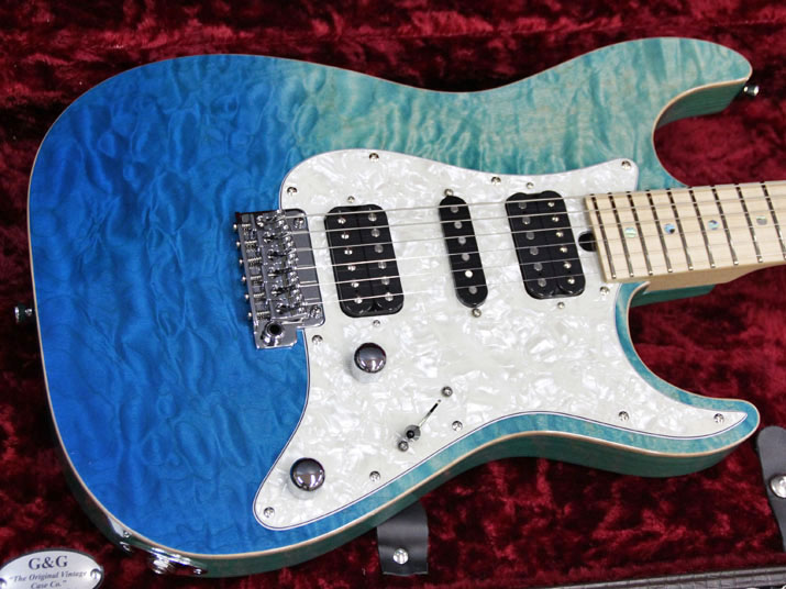 T's Guitars DST-Classic 22 Droptop Quilt Faded Bora Bora Blue 2