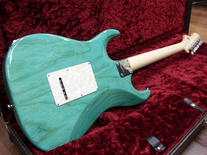 T's Guitars DST-Classic 22 Droptop Quilt Faded Bora Bora Blue 5
