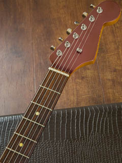 Edwards Stratocaster Type Burgundy Mist ヘッド正面 サムネイル