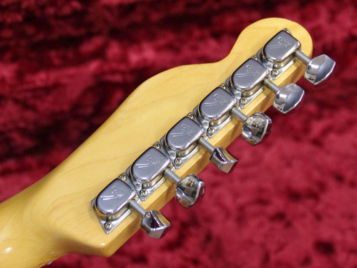 Fender USA Telecaster Blonde ’77 6