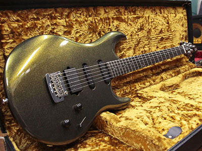 MUSIC MAN LUKE 3 HSS OLIVE GOLD Rosewood Neck
