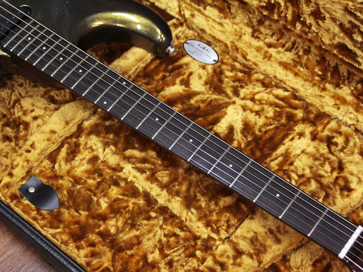 MUSIC MAN LUKE 3 HSS OLIVE GOLD Rosewood Neck 8