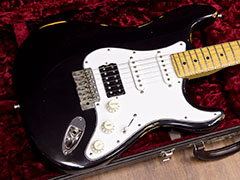 Fender USA Eric Clapton Stratocaster Blackie SSH Modify ボディー正面 サムネイル