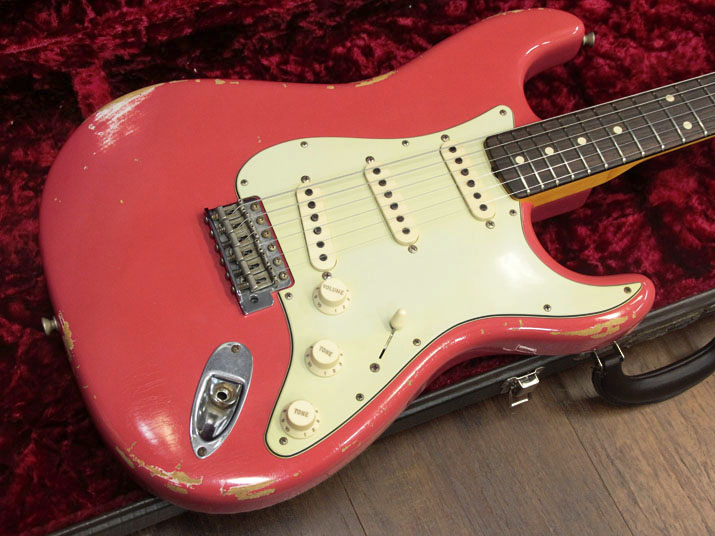 Fender Custom Shop 1961 Stratocaster Relic Fiesta Red 2