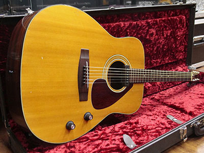 YAMAHA FG-160E
