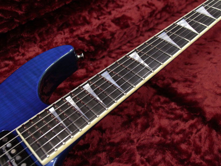 Jackson USA SL1 Soloist Trans Blue 6