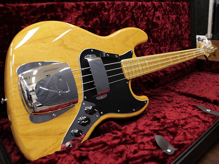 Fender USA American Vintage Jazz Bass 75 Factory Special Run(FSR)  Aged Natural  1