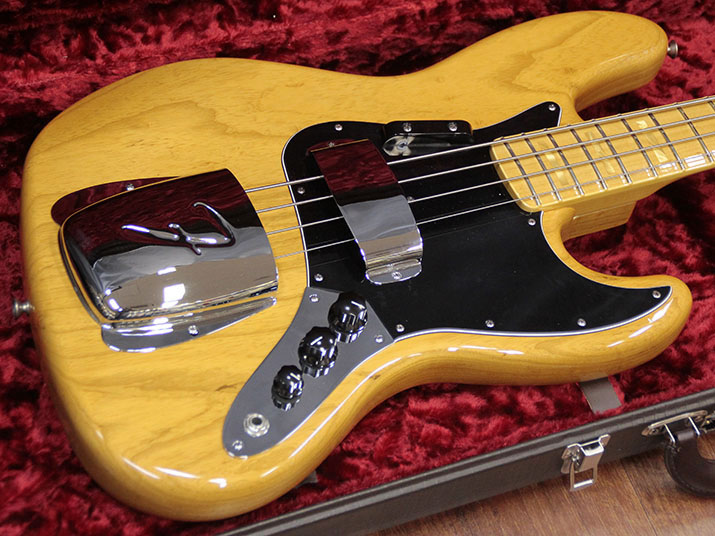 Fender USA American Vintage Jazz Bass 75 Factory Special Run(FSR)  Aged Natural  2
